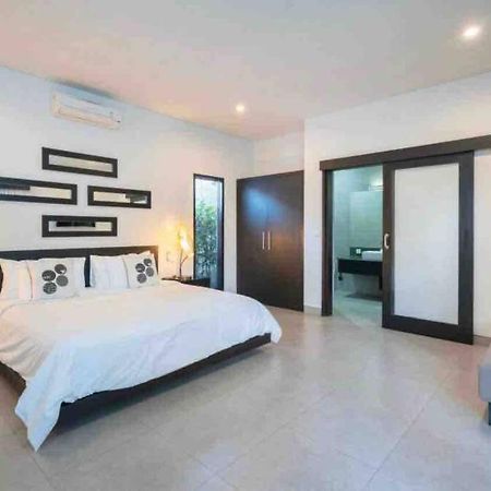Villa Lamunan Seminyak Buitenkant foto